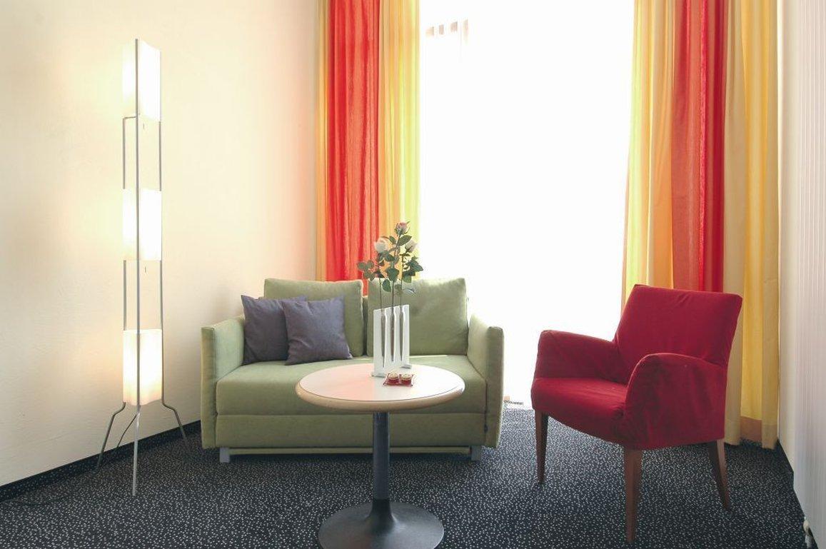 Badehotel Belvair سكول الغرفة الصورة